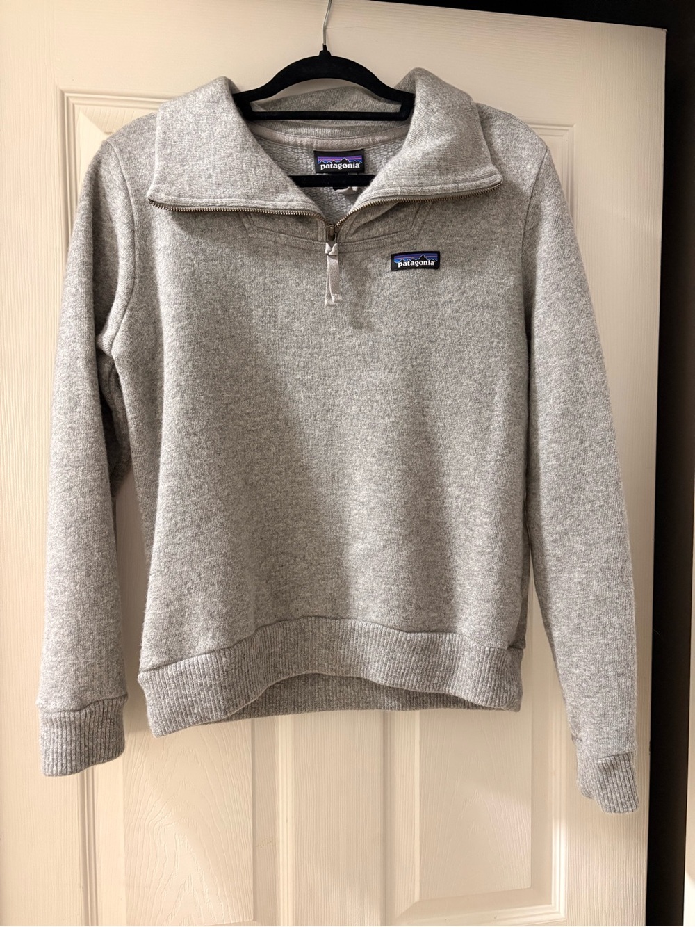 Patagonia Light Gray Women's Quarter-Zip Pullover Sweater